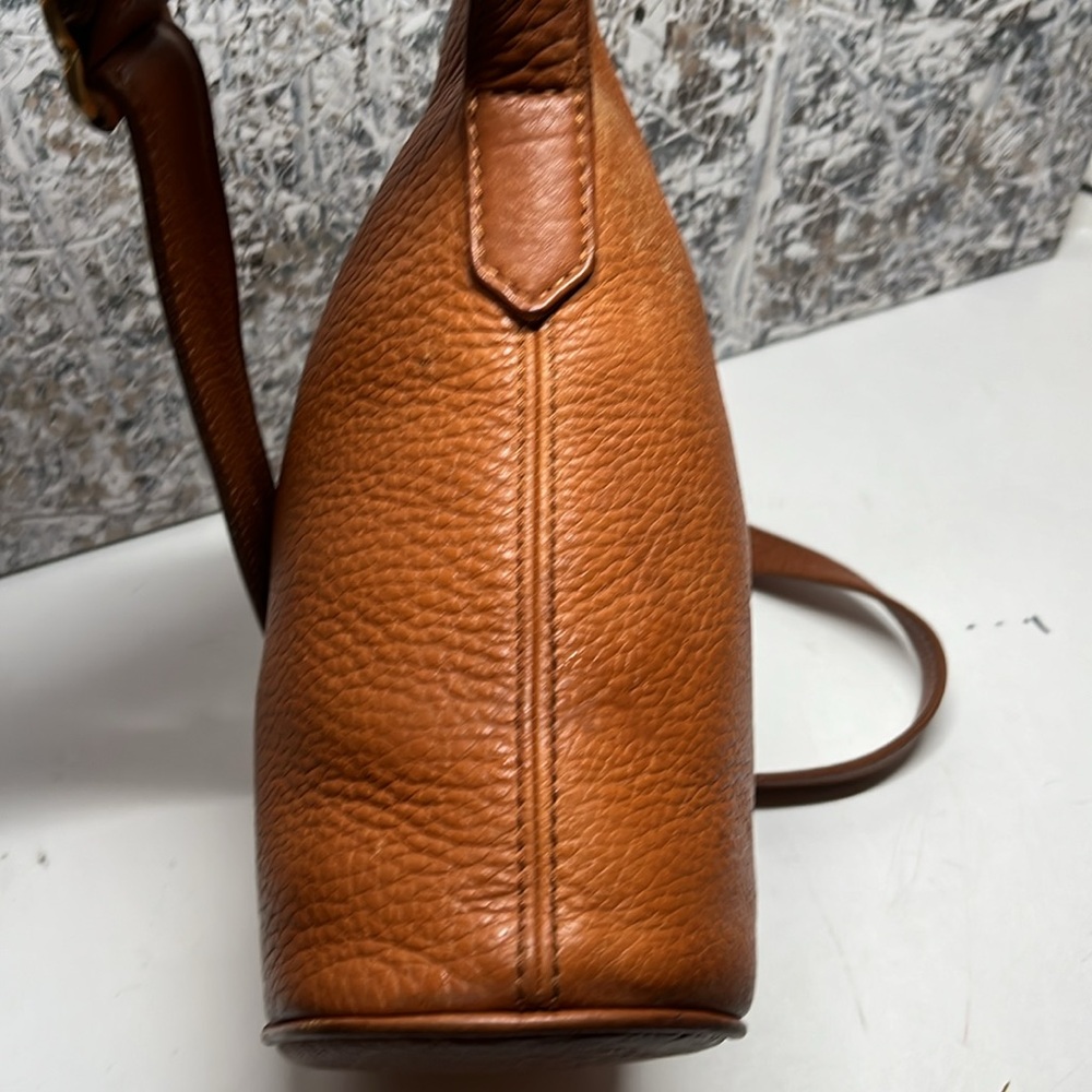 Coach Vintage Tan Leather Sonoma Bucket
Bag Style 4907 - Picture 3 of 14